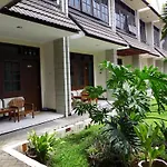 Hotel Surya Indah